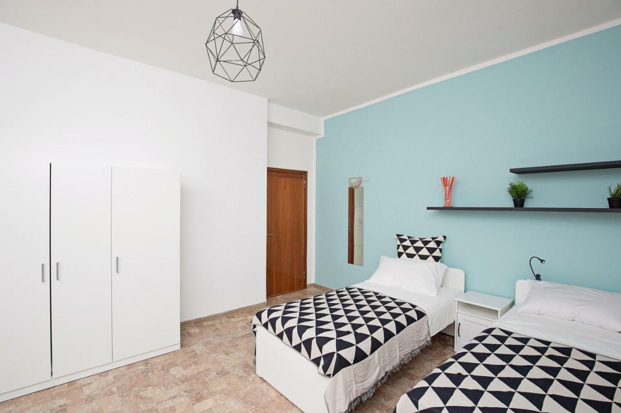 Ponte Tiberio Apartment Rímini Exterior foto