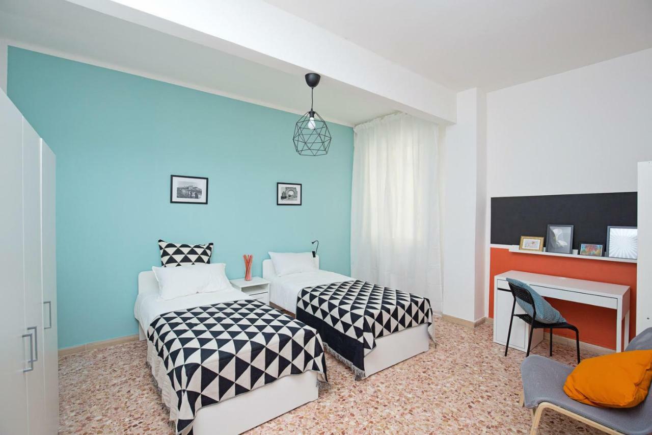 Ponte Tiberio Apartment Rímini Exterior foto